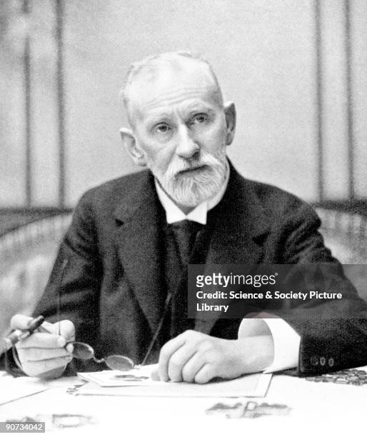 Paul Ehrlich , pioneer of haematology and immunology, pictured at his desk. Graduating from Leipzig in 1878, Ehrlich discovered the mast cells in...