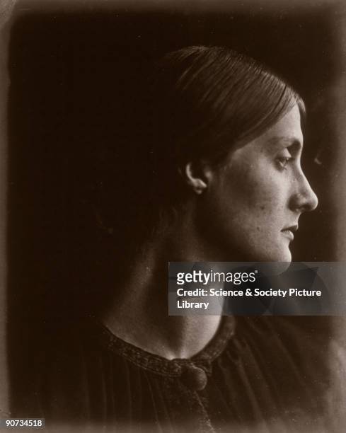 Portrait of Julia Jackson , mother of writer Virginia Woolf and artist Vanessa Bell, by Julia Margaret Cameron . Cameron's photographic portraits are...