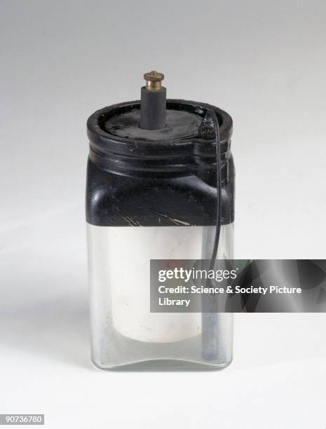 Leclanche cell made by the Ever Ready Company of Great Britain. This �dry� cell was developed in the 1860s by the French chemist, Georges Leclanche ....