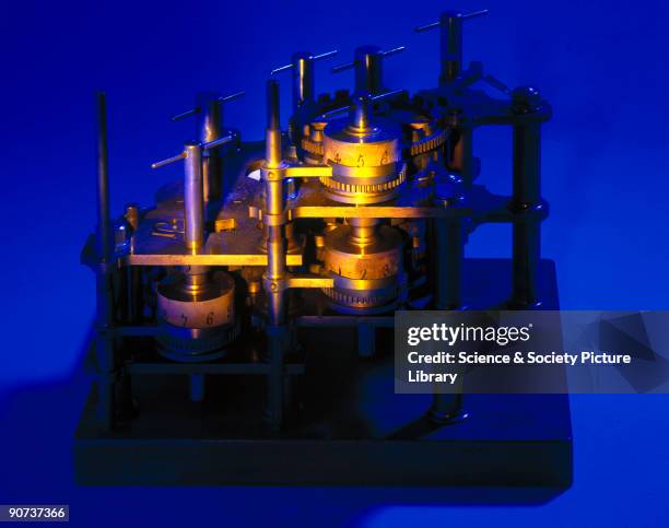 Difference Engine Figure 473 Difference Engine No 1 Stock Photos, High-Res Pictures, and Images ...
