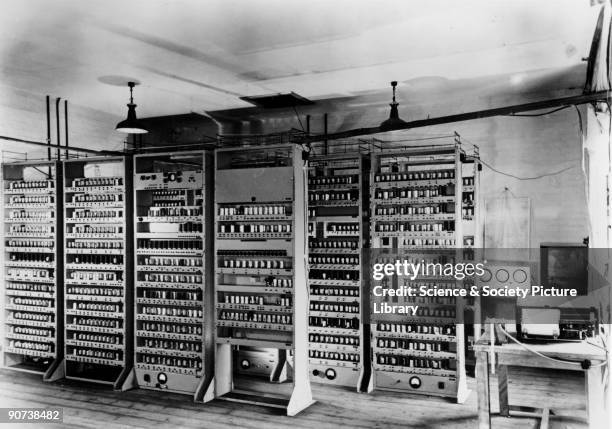 C 1949. The EDSAC computer , was jointly designed by Professor Maurice Vincent Wilkes, an English physicist. In Amercia Wilkes saw the ENIAC...