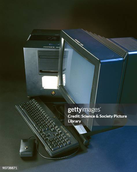 Brauner Computer This computer was used at CERN by British scientist Tim Berners-Lee ...