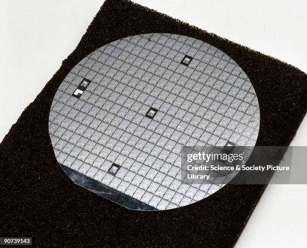 First Microprocessor Photos and Premium High Res Pictures - Getty Images