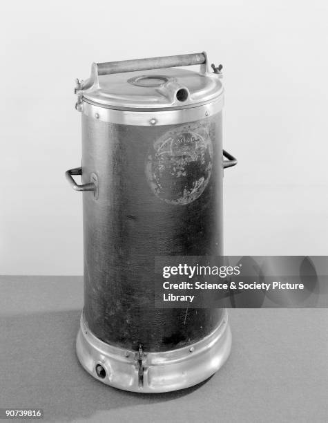 Canister-type vacuum cleaner, c.1910-14. Canister-type vacuum cleaner, c.1910-14. Vacuum cleaner with an electrically driven diaphragm pump. Made by...