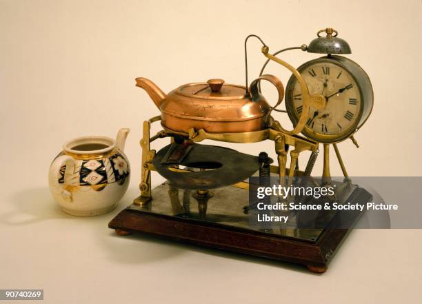 Time Clock Machines Photos and Premium High Res Pictures - Getty Images