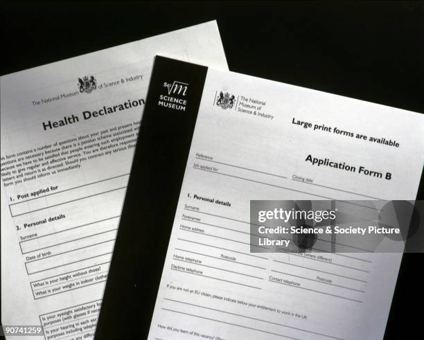 Job Application Declaration Declaration Form Photos and Premium High Res Pictures - Getty Images