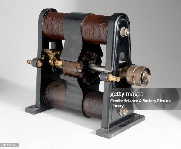 Practical Dc Generator Dc Generator Photos and Premium High Res Pictures - Getty Images