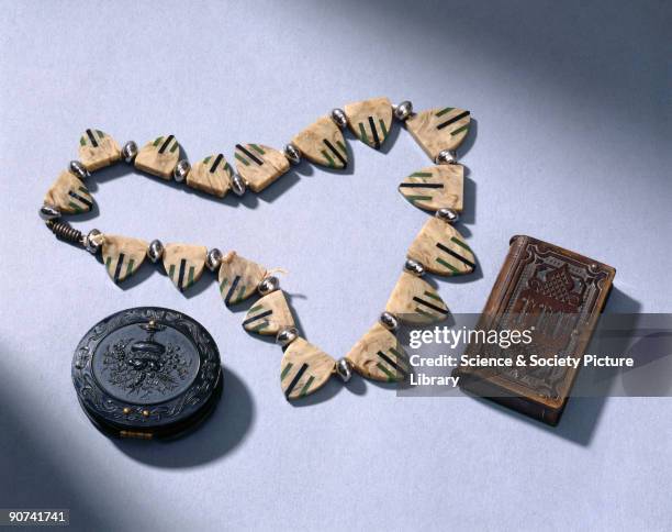 Shellac Gi 125 Shellac Records Stock Photos, High-Res Pictures, and Images - Getty ...