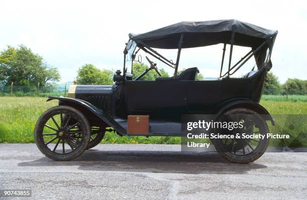 1908 Automobile 1908 Model T Photos and Premium High Res Pictures - Getty Images