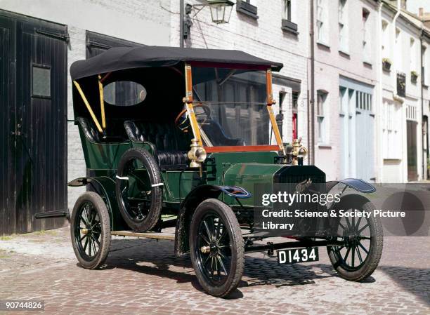 Designed by Henry Ford the Model N motor car preceded and foreshadowed the famous Model T design. Like the Model T, the Model N featured a light yet...