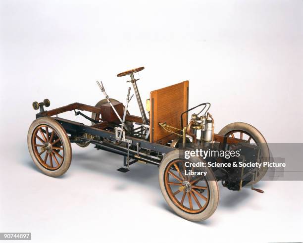 Model Chassis Machine 419 Model Chassis Stock Photos, High-Res Pictures, and Images - Getty ...