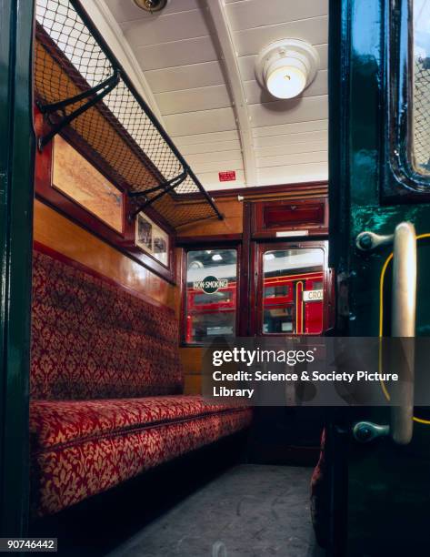 4sub Sub Rack Photos and Premium High Res Pictures - Getty Images
