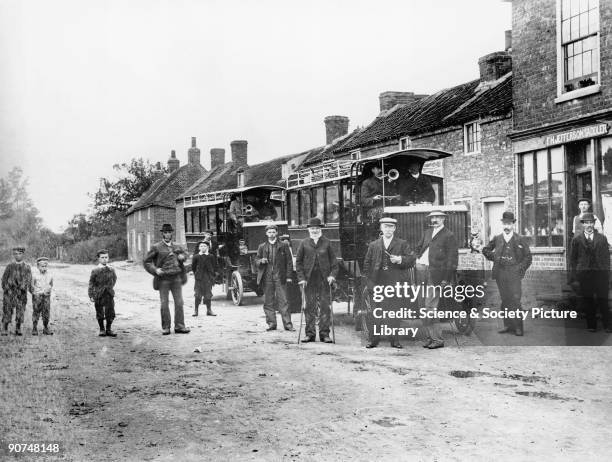 Pair of North Eastern Railway Stirling petrol-engined motor buses, September 1903. The area of East Riding in Yorkshire was a large area of...