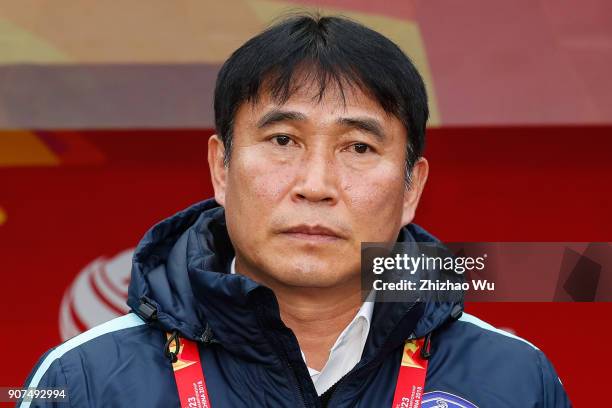 Kim Bong Gil coach of South Korea looks on during AFC U23 Championship Quarter-final between South Korea and Malaysia at Kunshan Sports Center on...