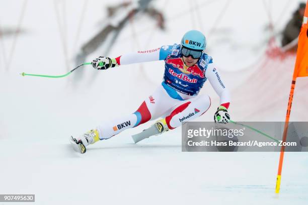 Patrick Kueng of Switzerland competes during the Audi FIS Alpine Ski World Cup Men's Downhill on January 20, 2018 in Kitzbuehel, Austria.
