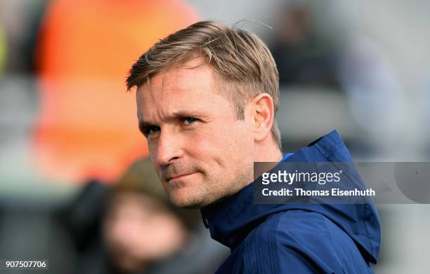 Coach David Bergner of Chemnitz reacts prior the 3. Liga match between Chemnitzer FC and SC Paderborn 07 at community4you ARENA on January 20, 2018...
