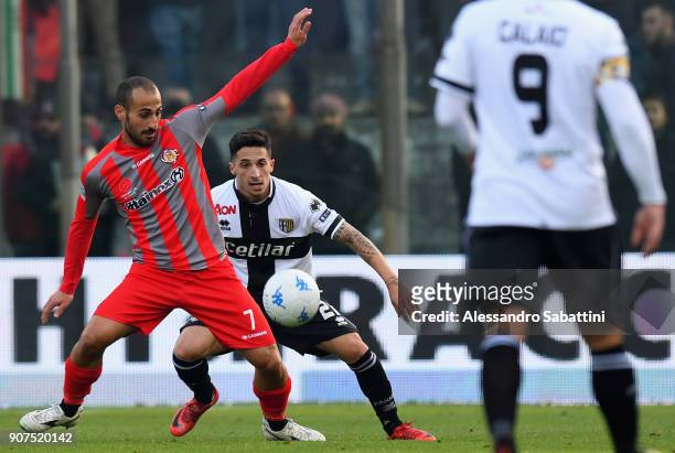 Antonio Piccolo of US Cremonese competes for the ball whit Matteo Scozzarella of Parma Calcio during the serie B match between US Cremonese and Parma...