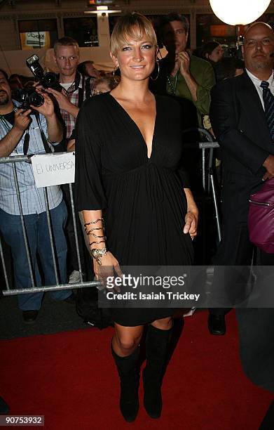 Actress Zoe Bell on the red carpet at Yonge Dundas Square on September 13, 2009 in Toronto, Canada.