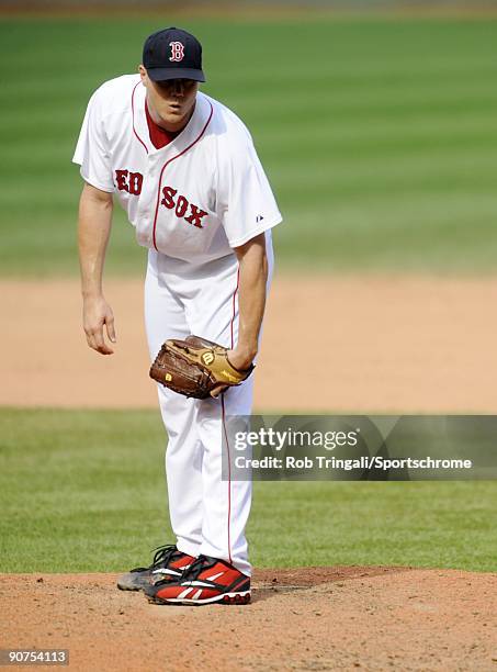 Jonathan Papelbon of the Boston Red Sox pitches against the Oakland Athletics at Fenway Park on July 30, 2009 in Boston, Massachusetts The Red Sox...