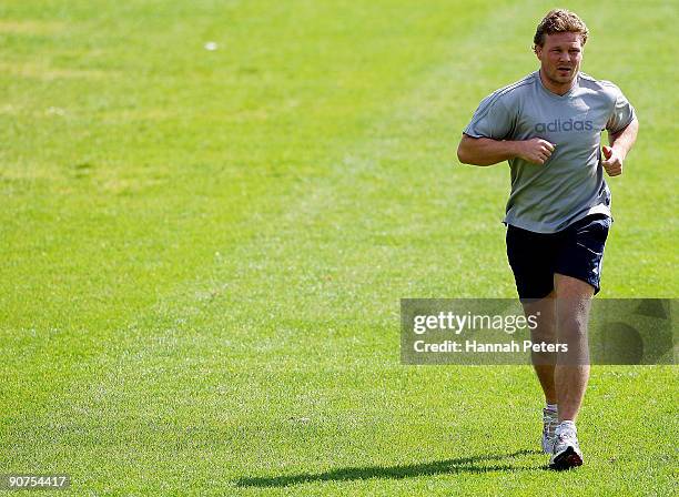 Injured forward Daniel Braid jogs during an Auckland training session at Unitec on September 15, 2009 in Auckland, New Zealand.