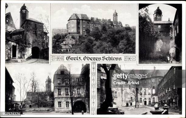 Ak Greiz in Thüringen, Ansichten vom Oberen Schloss, Schlosshof