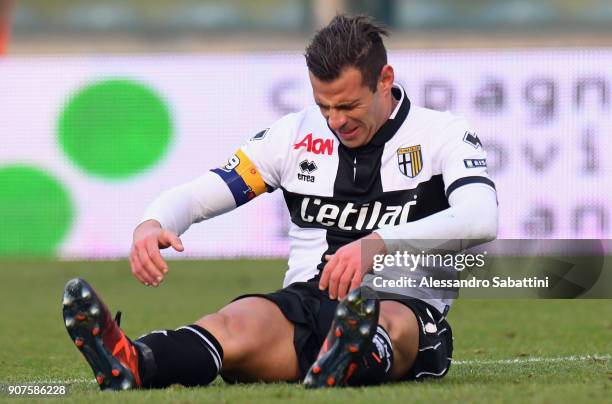 Emanuele Calaiò of Parma Calcio reacts during the serie B match between US Cremonese and Parma FC at Stadio Giovanni Zini on January 20, 2018 in...