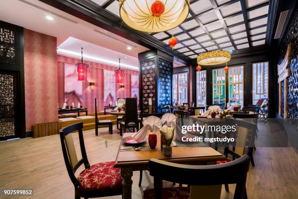 traditionele chinees restaurant instelling - chinese cultuur stockfoto's en -beelden