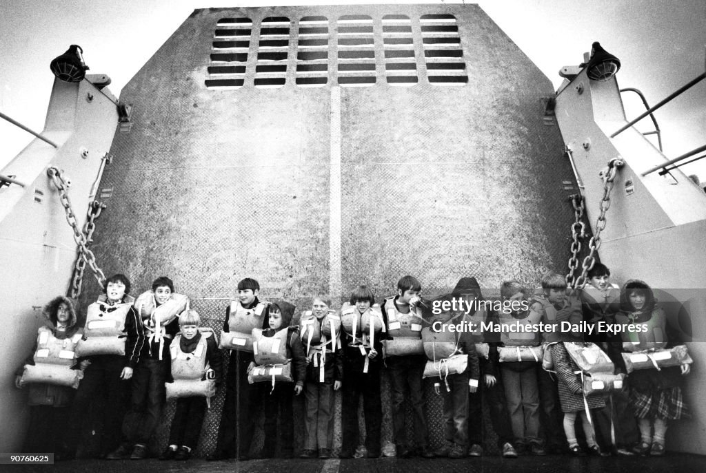 Falkland Islands children, Christmas Eve, 24 December 1982.