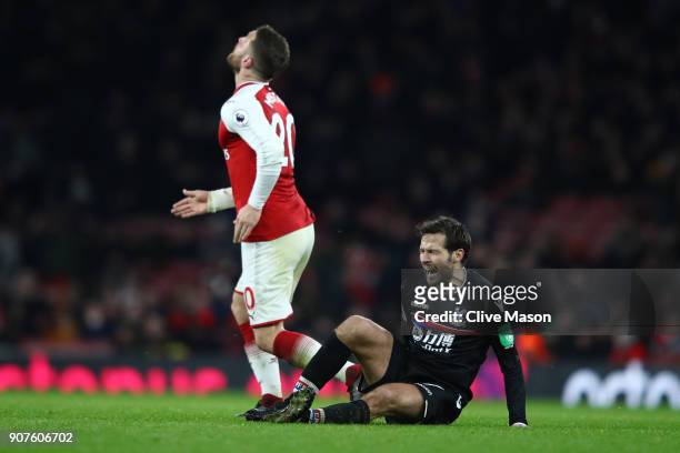Yohan Cabaye of Crystal Palace reacts during the Premier League match between Arsenal and Crystal Palace at Emirates Stadium on January 20, 2018 in...