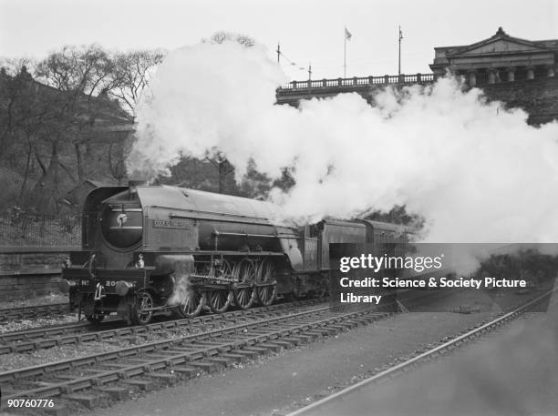 London & North Eastern Railway P2 three-cylinder 2-8-2 express locomotive No 2001. The Cock o' the North' was designed by the LNER's famous Chief...