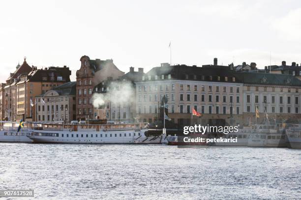 dampfschiff in stockholm, schweden - vintage steamship stock-fotos und bilder