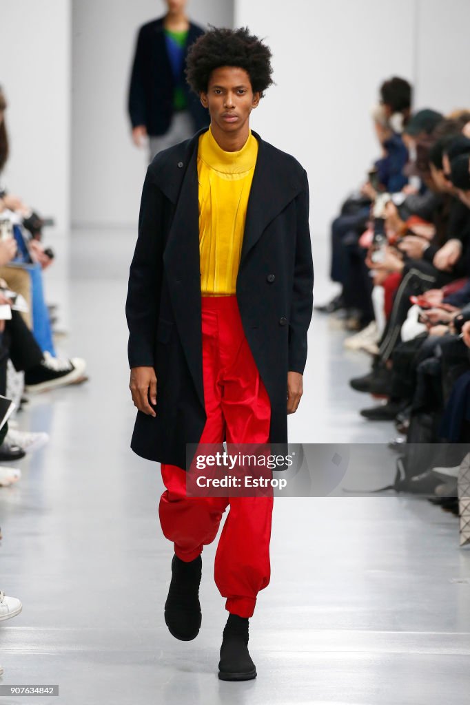 Issey Miyake Men : Runway - Paris Fashion Week - Menswear F/W 2018-2019