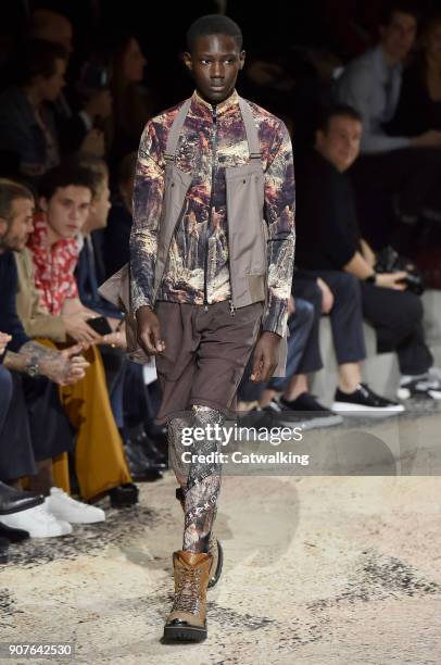 Louis Vuitton Fall 2018 Menswear Collection