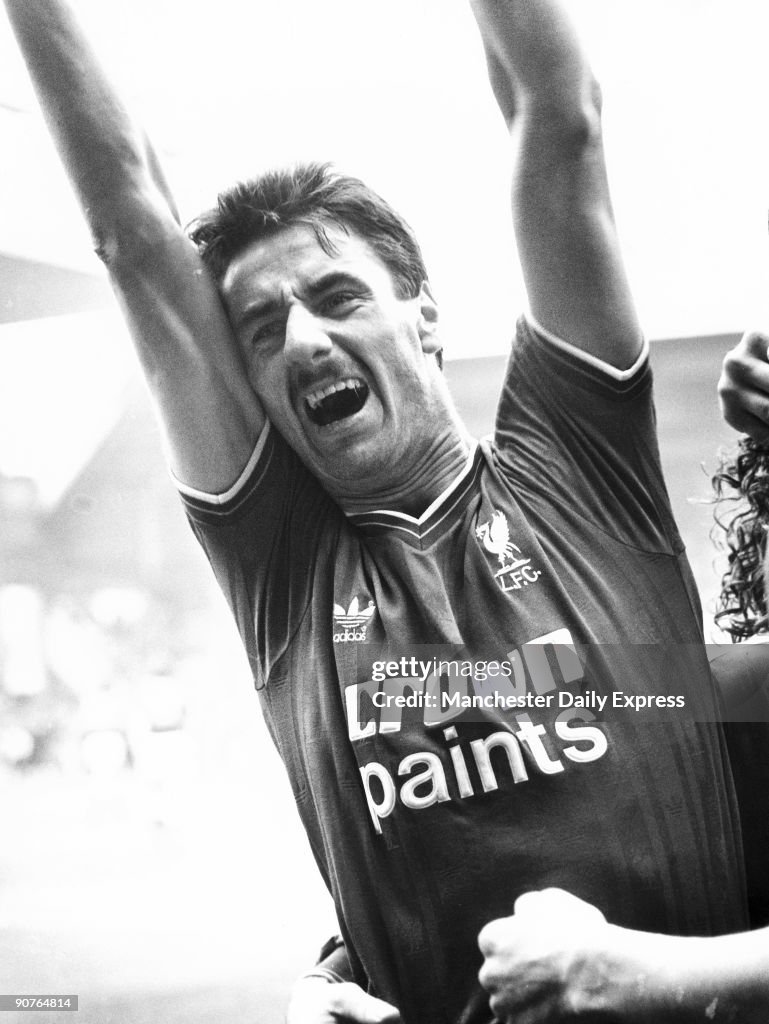 Iam Rosh Liverpool and Wales striker Ian Rush overcome with emotion as he ...