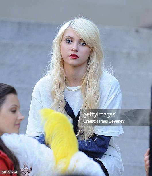 Taylor Momsen filming on location for "Gossip Girl" on the streets of Manhattan on September 14, 2009 in New York City.