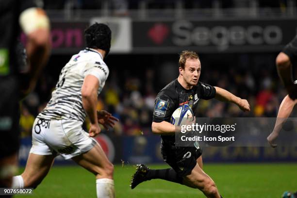 Nick Abendanon of Clermont during the Champions Cup match between ASM Clermont and Osprey at Stade Marcel Michelin on January 20, 2018 in...