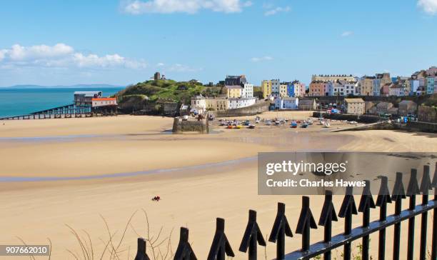 north beach, tenby:the wales coast path in pembrokeshire - tenby wales stock pictures, royalty-free photos & images