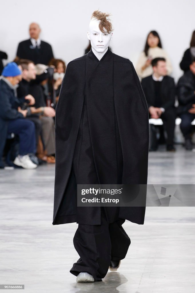 Rick Owens : Runway - Paris Fashion Week - Menswear F/W 2018-2019