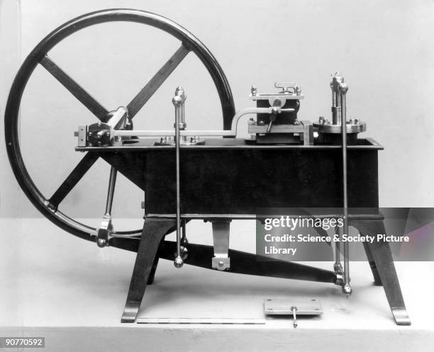 Sy Murray Racing Engine 310 James S Murray Stock Photos, High-Res Pictures, and Images - Getty ...
