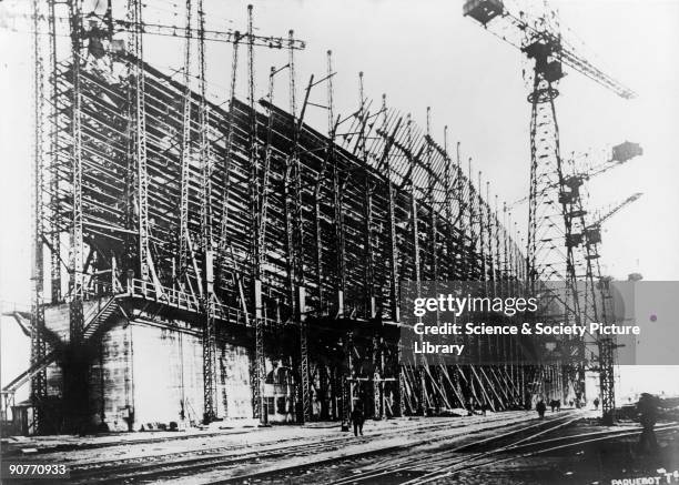 1926 NYC B&W photo of construction worker at 62nd & CPW 1926 NYC B&W photo of construction worker at 62nd & CPW