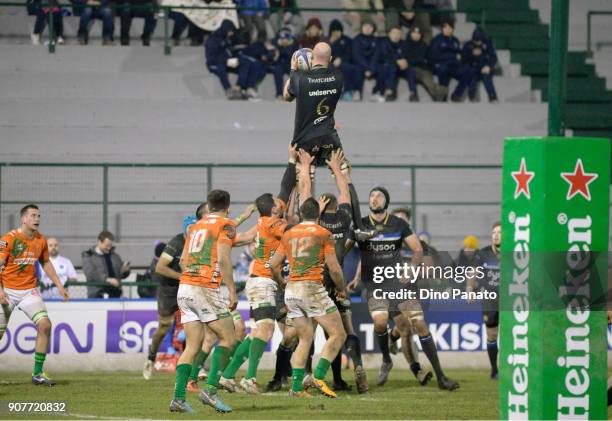 Matt Garvey of Bath Rugby vins a line out during the European Rugby Champions Cup match between Benetton Rugby and Bath Rugby at Stadio Comunale...