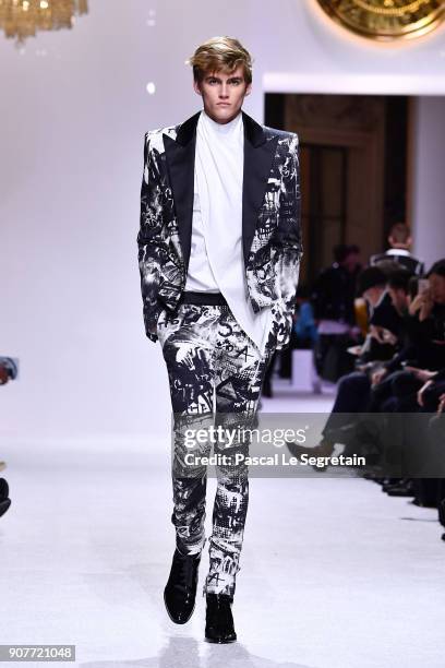 Presley Gerber walks the runway during the Balmain Homme Menswear Fall/Winter 2018-2019 show as part of Paris Fashion Week on January 20, 2018 in...