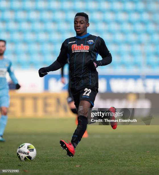 Christopher Antwi-Adjej of Paderborn plays the ball during the 3. Liga match between Chemnitzer FC and SC Paderborn 07 at community4you ARENA on...