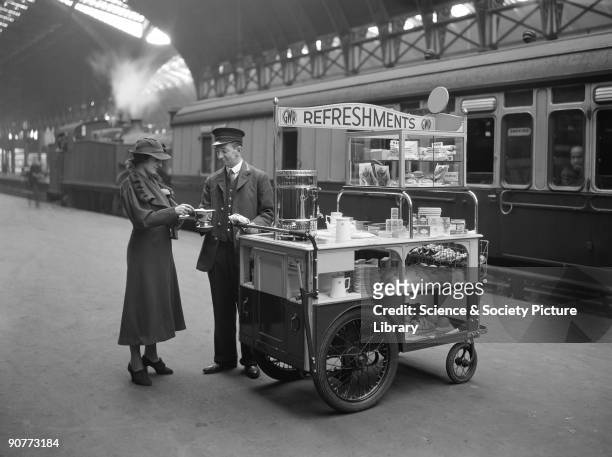 These trolleys were staffed by Great Western Railway workers and sold drinks, sandwiches and snacks. They were used in large stations so that...