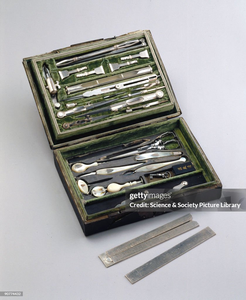 Case of Silver and horn drawing instruments, 1764.