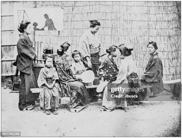 ilustrações de stock, clip art, desenhos animados e ícones de antique photograph of people from the world: chinese people - asian family