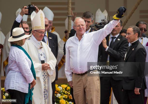 President of Peru Pedro Pablo Kuczynski greets the faithful with Pope Francis during his 4-day apostolic visit to Peru on January 20, 2018 in...