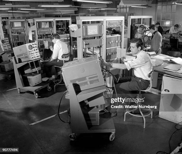 195 1965 Computer Stock Photos, High-Res Pictures, and Images - Getty ...