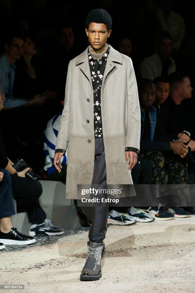 Louis Vuitton : Runway - Paris Fashion Week - Menswear F/W 2018-2019