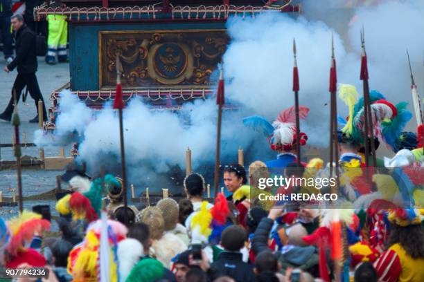 Scoppio del Carro. Explosion of the Car. Easter Sunday. Florence. Tuscany. Italy. Europe.